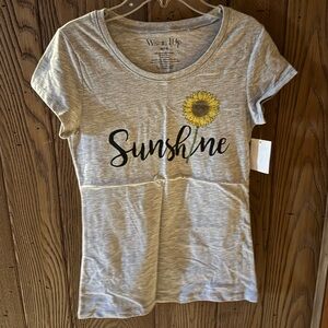 Sunshine Graphic Tee in Light Gray